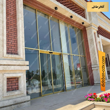درب اتوماتیک با فرم انادایز طلایی