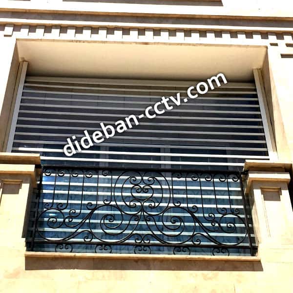 کرکره شفاف حفاظ برقی بالکن
