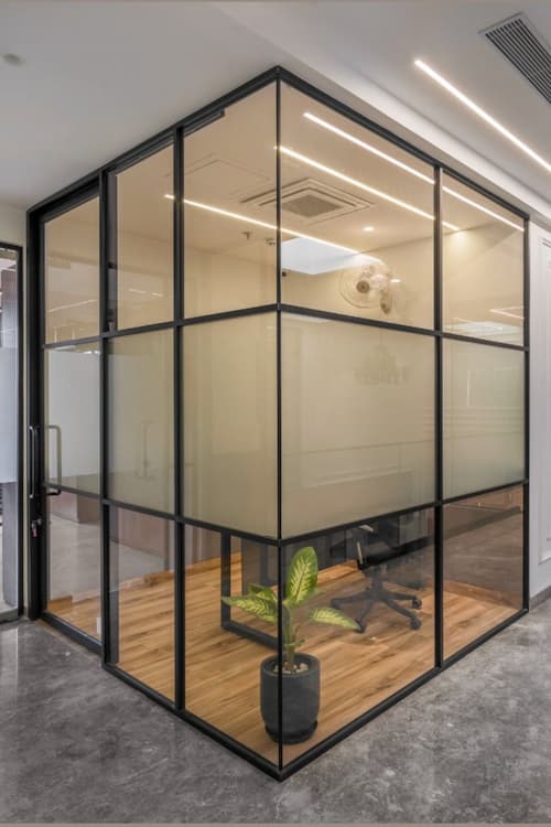 پارتیشن شیشه ای